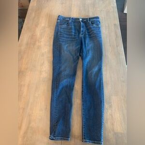 American Eagle Super Hi-Rise Jegging/skinny jeans size 12